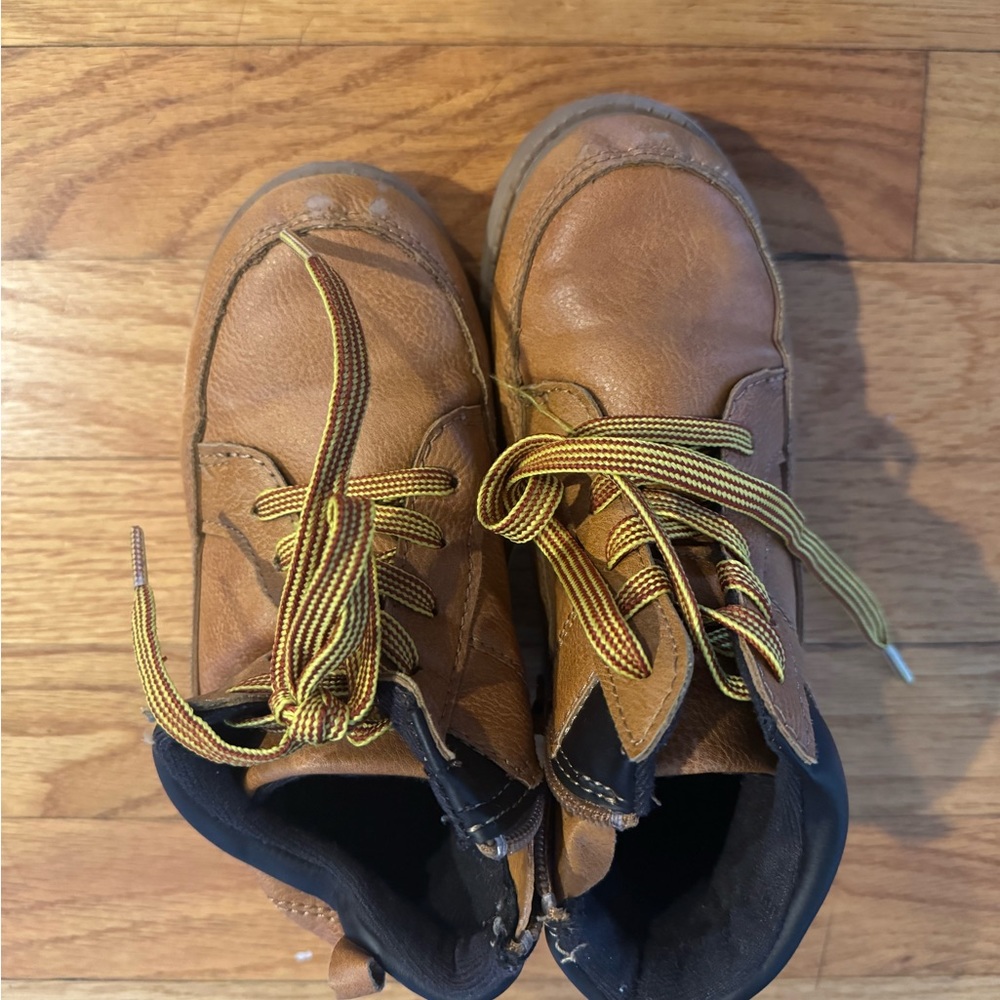 Kids boots